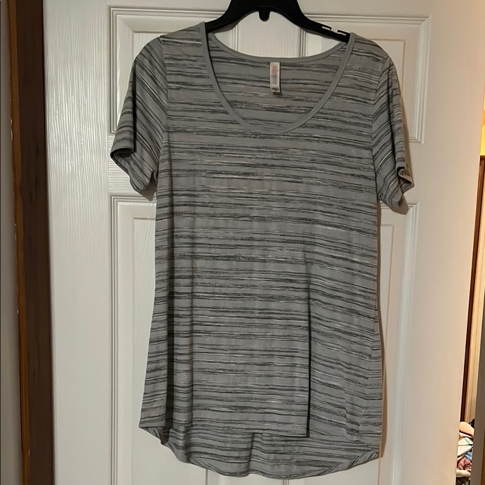 LuLaRoe Gray Striped Short Sleeve Scoop Neck Top